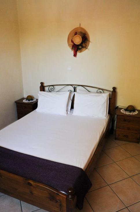 Euktimeno Apartment Vathy  Bilik gambar